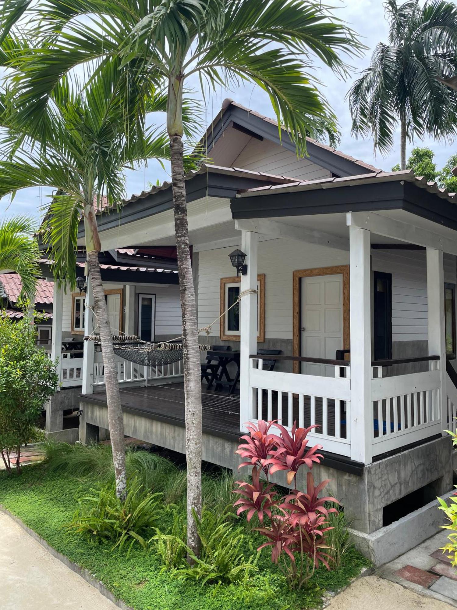 See Through Resort Haad Yao Eksteriør bilde